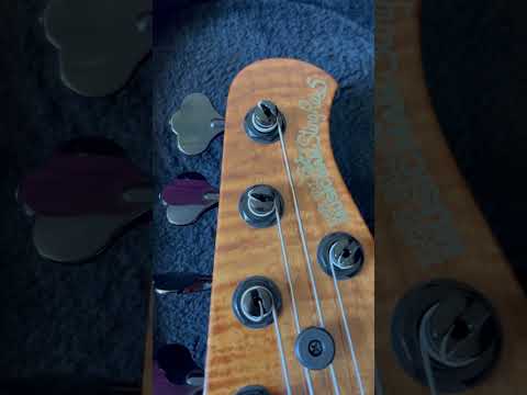 Ernie Ball Music Man StingRay 5HH Bass– 35th Anniversary – Rare Spalted Maple – Original Case image 12