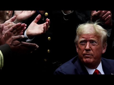 Trump gets new legal team as impeachment trial looms