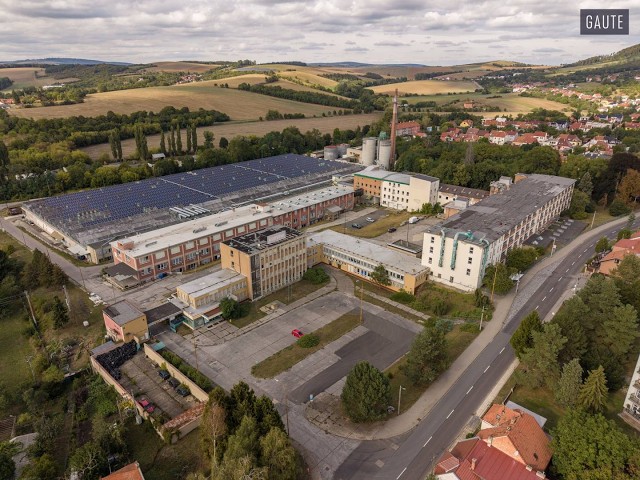 Prodej rozsáhlého areálu KORYČANY