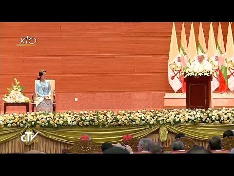 Le pape, Aung San Suu Kyi, et la paix en Birmanie