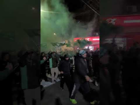 "" Barra: La Banda 100% Caballito &bull; Club: Ferro Carril Oeste &bull; País: Argentina