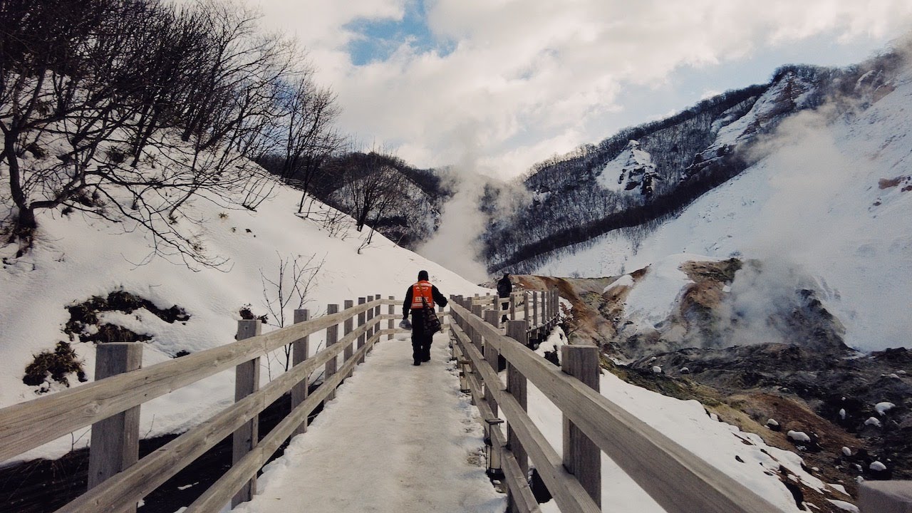 Embark on an engaging walking tour of the Noboribetsu Jigokudani.