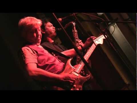 NORMAN BEAKER BAND - when the fat lady sings (live 2012)