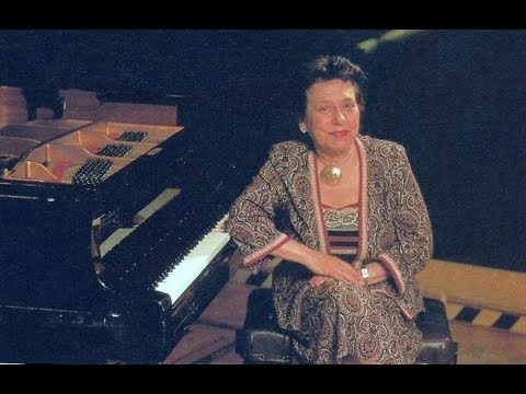 Alicia de Larrocha plays Mozart - Concerto No.24, K.491