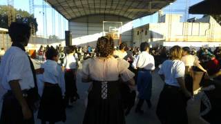 escondido tradicional y zamba estilizada