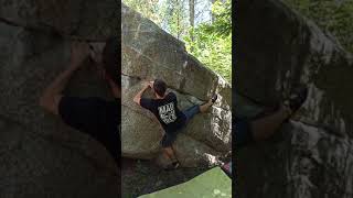 Video thumbnail of Els baixos, 6c. Cavallers