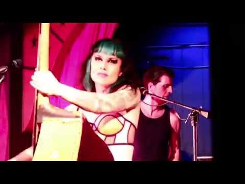 Living Deads "Everything Is Broke (But Our Love)" UNOFFICIAL