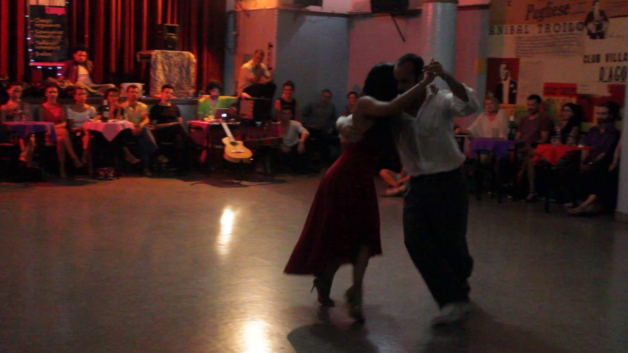 Video thumbnail for Pablo Rodríguez y Corina Herrera - 23/1/2017 - El Motivo 3/4