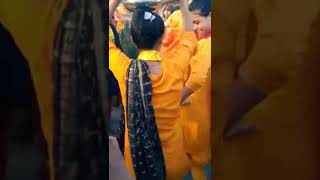 Download lagu bahut sundar nachti hai ye Bala ek baar jaroor dekhen maja aa jayega mp3 Download lagu bahut sundar nachti hai ye Bala ek baar jaroor dekhen maja aa jayega mp3