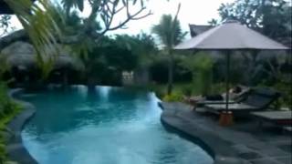 preview picture of video 'Flower Bud Bungalows, Balangan Beach, Jimbaran Bay, Bali, Indonesia'