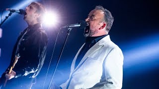 Live hos Lindmo: Gluecifer - «Desolate City»