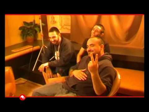 Linea 77 - Moka (Official Video) [2001]