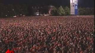 Raw Video: Fans Celebrate Spain&#39;s WCup Victory