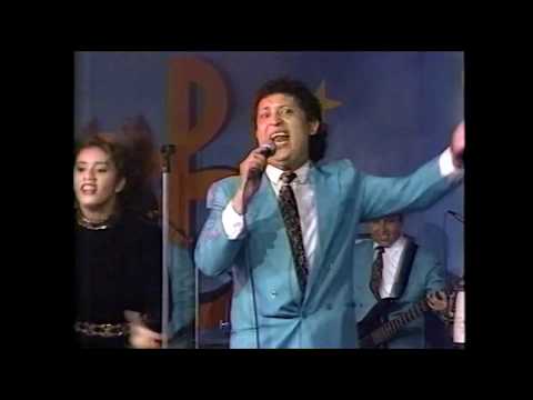 DUELO MUSICAL 2 GRANDES ORQUESTAS: Orquesta SAN VICENTE y Orquesta de LOS HERMANOS FLORES en vivo