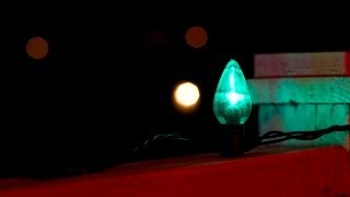 The World in Green & Red / ambient guitar soundscape for Christmas