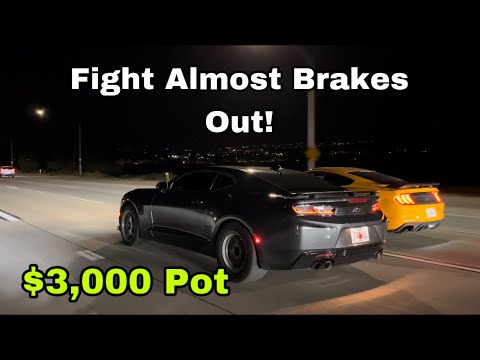 Camaro gegen Mustang – ein Unfall! #Camaro #Mustang #Rennen