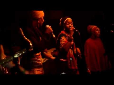 Daba Makourejah and the Rockers Disciples feat Mo'Kalamity.The right Side Live