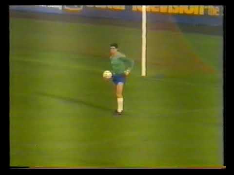 1987 Ulster Cup Final  Larne Coleraine 1st Half Part 1