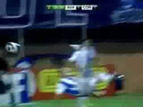 Golaço do Evando de bicicleta com narração de Salles Junior