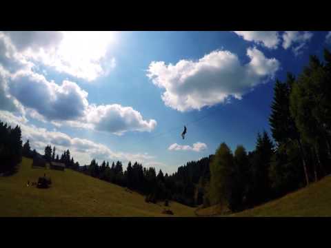 Resort EuroPark Fundata -- tiroliana de 250 de metri