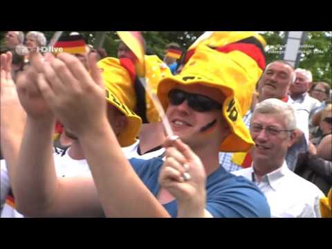 Heino - Schwarz und Weiß - ZDF Fernsehgarten 12.06.16 - Gruß von Matthias (Video: 1,06x)