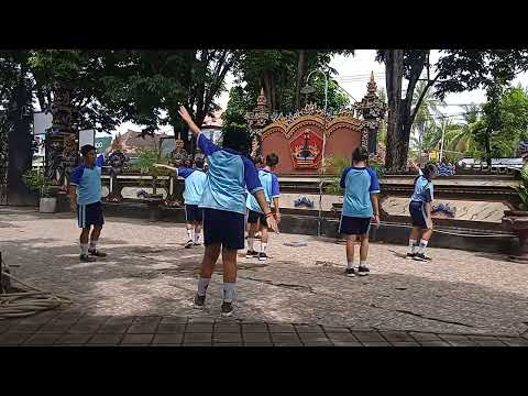 SENAM "GEMU FA MI RE" (MAUMERE) SMP NEGERI 2 GROKGAK KELAS 7C2