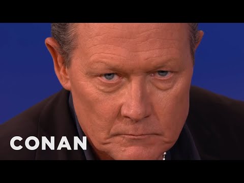 Robert Patrick Recreates His "T2" Look | CONAN on TBS