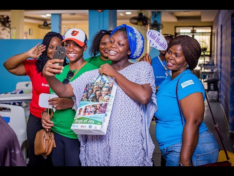 Christmas gifts chronicles: Give some Joy and get more back