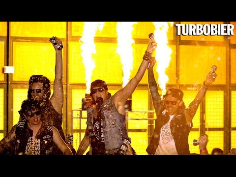 412! TURBOBIER stellen Dosenstechen-Weltrekord auf!