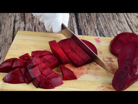 I make this soup once a week! Healthy and delicious beetroot recipe.