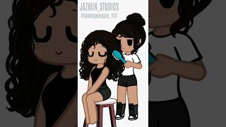 Mi hermana me peina👍