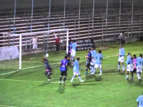 GIMNASIA Y TIRO 2 - 1 9 DE JULIO DE MORTEROS