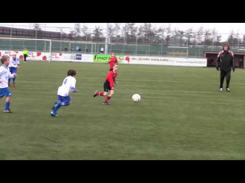 5 dec. Nieuwerkerk F2 - BVCB F2 (0-2)