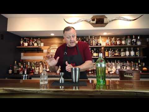 How to make the Gin Gimlet - Simple And Delicious