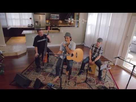 Alx Kawakami - Don't Stop Believin' / Learn to Fly (HiSessions.com Acoustic Live!)