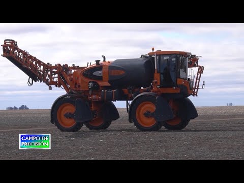 P920B2 - Pulverizadora 4530 de Jacto a campo