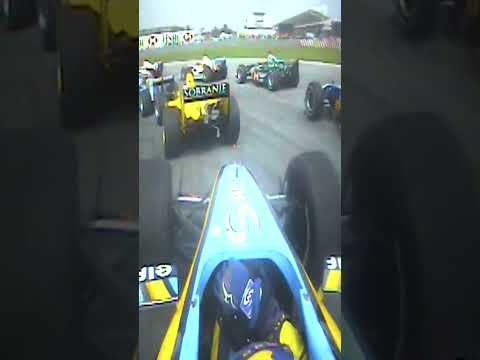 F.ALONSO NOS DEJA SIN PALABRAS: ESTA SALIDA ÉPICA EN Sepang 2004 ¡NO TE LA PUEDES PERDER! #Shorts
