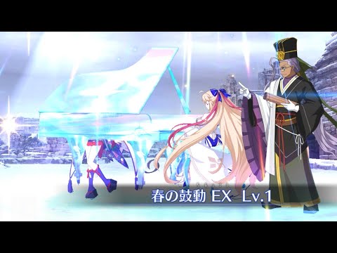 Castoria can play piano