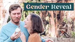 OFFICIAL BABY GENDER REVEAL VLOG! 💙💖 Surprise Gender Reveal Cupcakes + Family Reactions