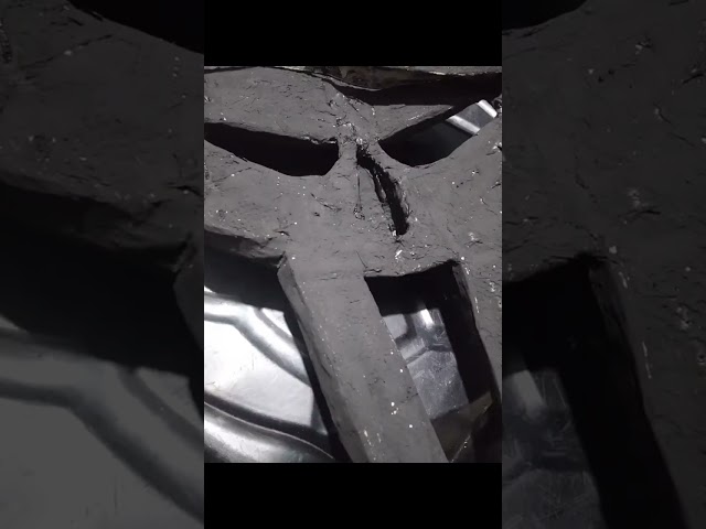 Vídeo relacionado con AsAlways Collar de acero inoxidable con diseño de máscara de MF DOOM para hip hop, rap, tótem para fiesta, regalo de joyería, 4.6 cm x 3.5 cm, Acero inoxidable, No es una piedra preciosa