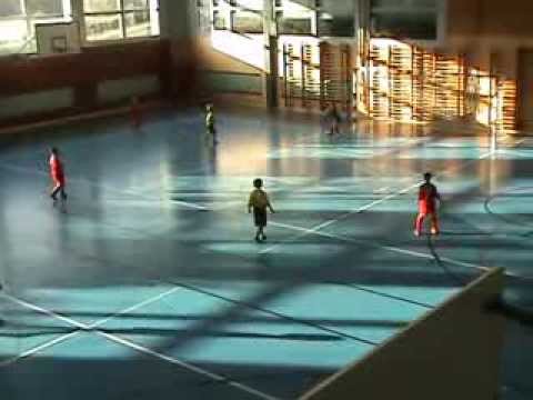 25.1.2014: Turnier in Oberwil - Gruppenspiel OB U8 - Oberwil a