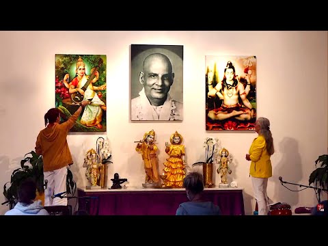 Satsang und Meditation mit Adishakti - Yoga Vidya Live Ritual Kirtan singen 20:00 Uhr 28.06.2020