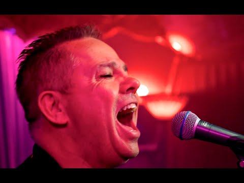 Steve Hart – The Entertainer (Official Music Video)