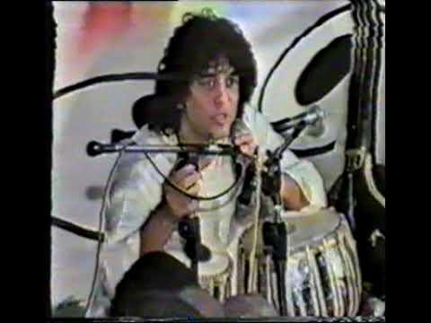 Ustad Zakir Hussain Tabla Solo 1994  Part 1