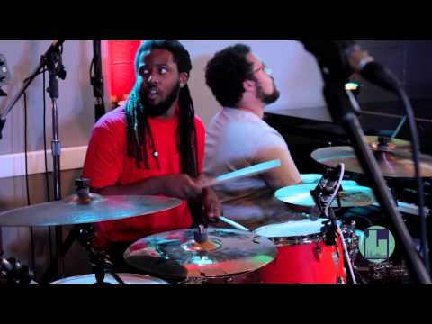 Hannah Rose & The GraveTones - Love Shocked Live at River City Studios