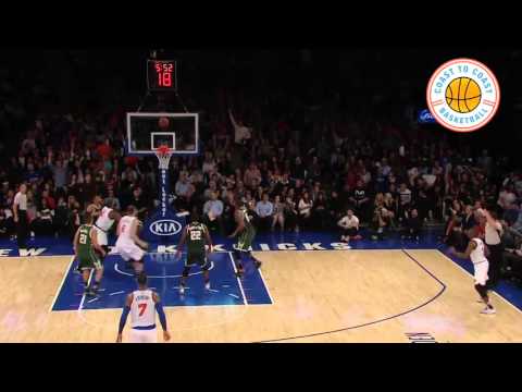 Kristaps Porzingis  AGAIN brings MSG to its feet!