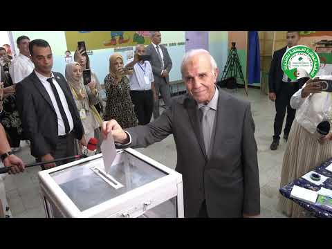 الدكتور محمد شرفي يدلي بصوته في الإنتخابات الرئاسية 7 سبتمبر  2024