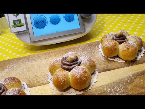 Fiori di brioche con nutella per bimby TM6 TM5 TM31 TM21