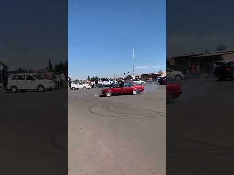 Gush 325i #southafrica #spinning #spin #bmw #mzansi #cars