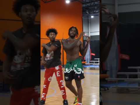 Very Agressive 1v1...